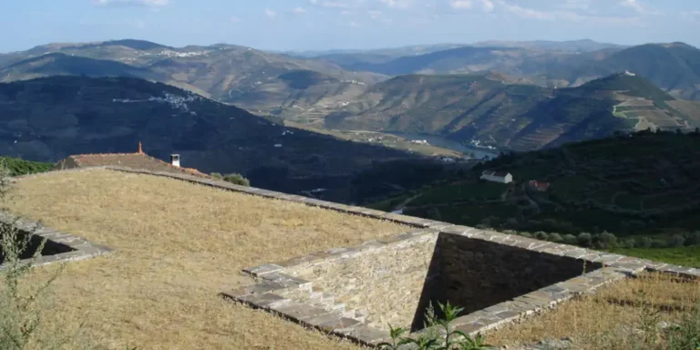 Casa Ecológica no Douro