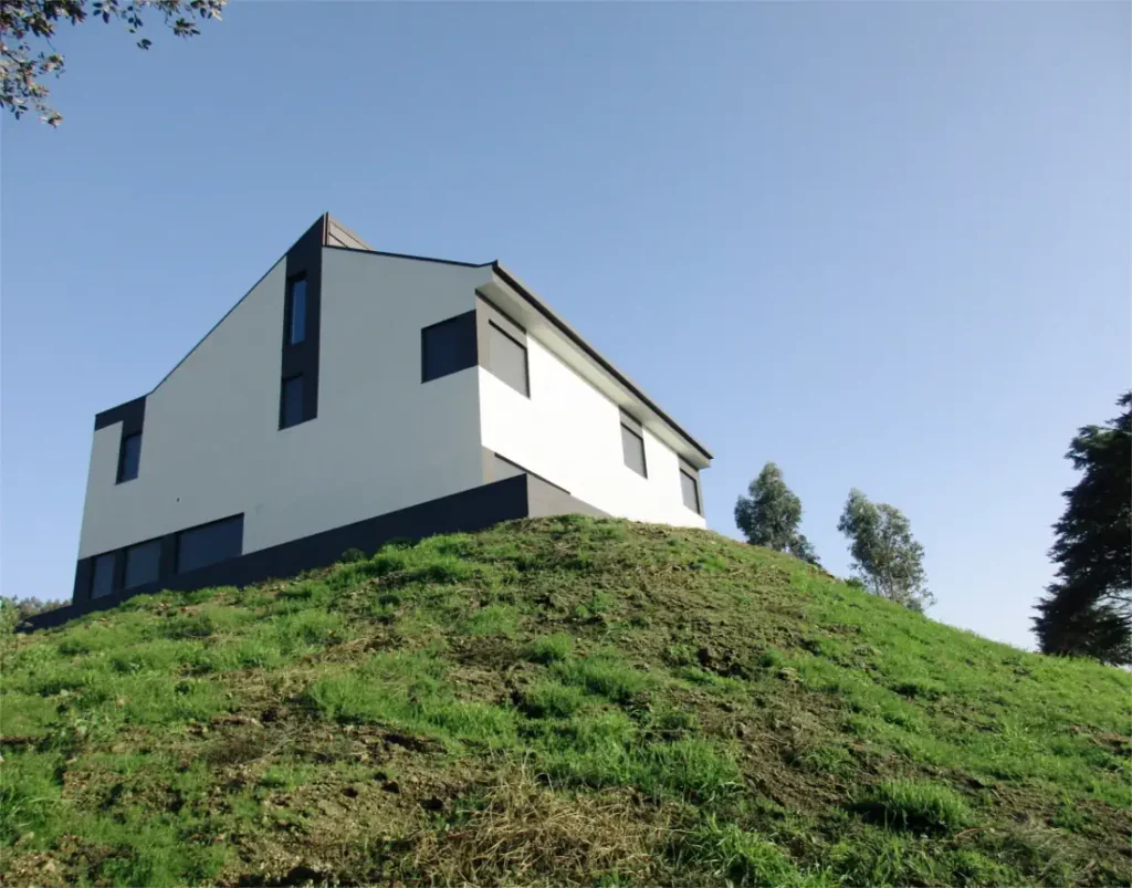 Casa Eficiente em Paredes - Jardim com prado